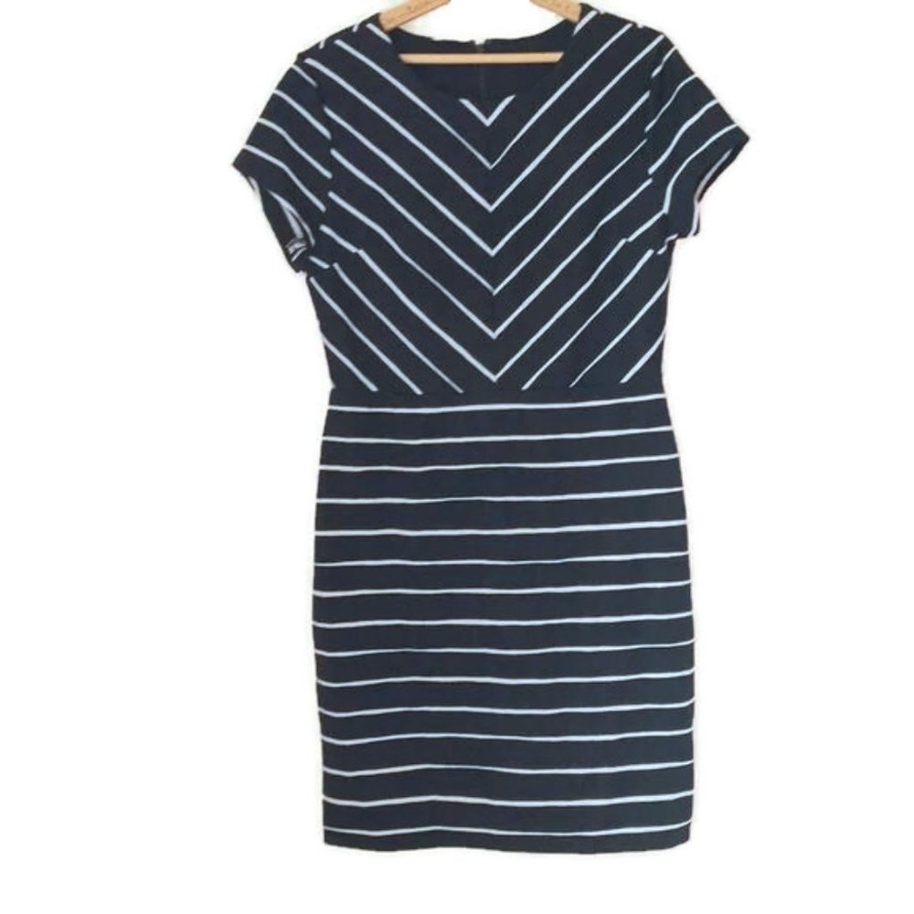 Banana Republic Women's Size 12 Petite One Piece Career Wear Dress - Picture 10 of 10